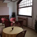 Moderne Hotel 2*