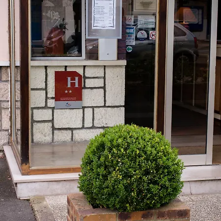 Hotel Moderne