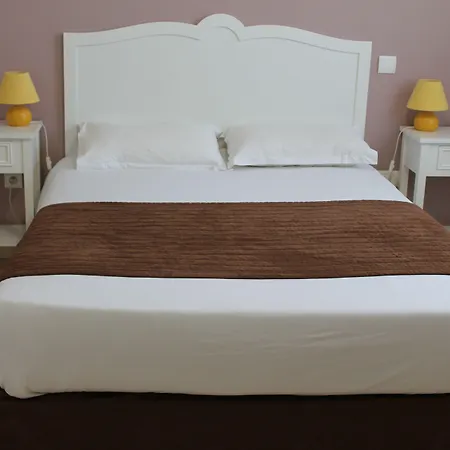 Moderne Hotel 2*