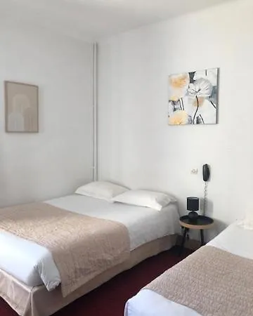 Hotel Moderne 2*