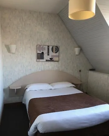 Moderne Hotel 2*