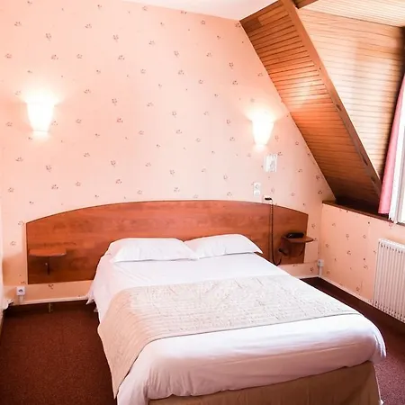 Hotel Moderne 2*