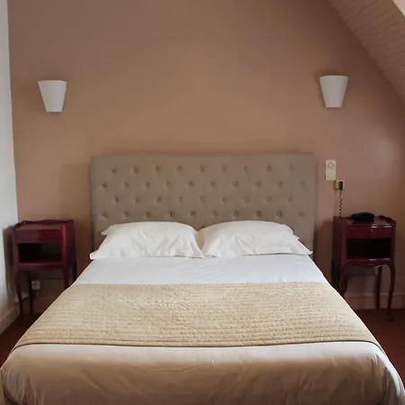 Hotel Moderne 2*